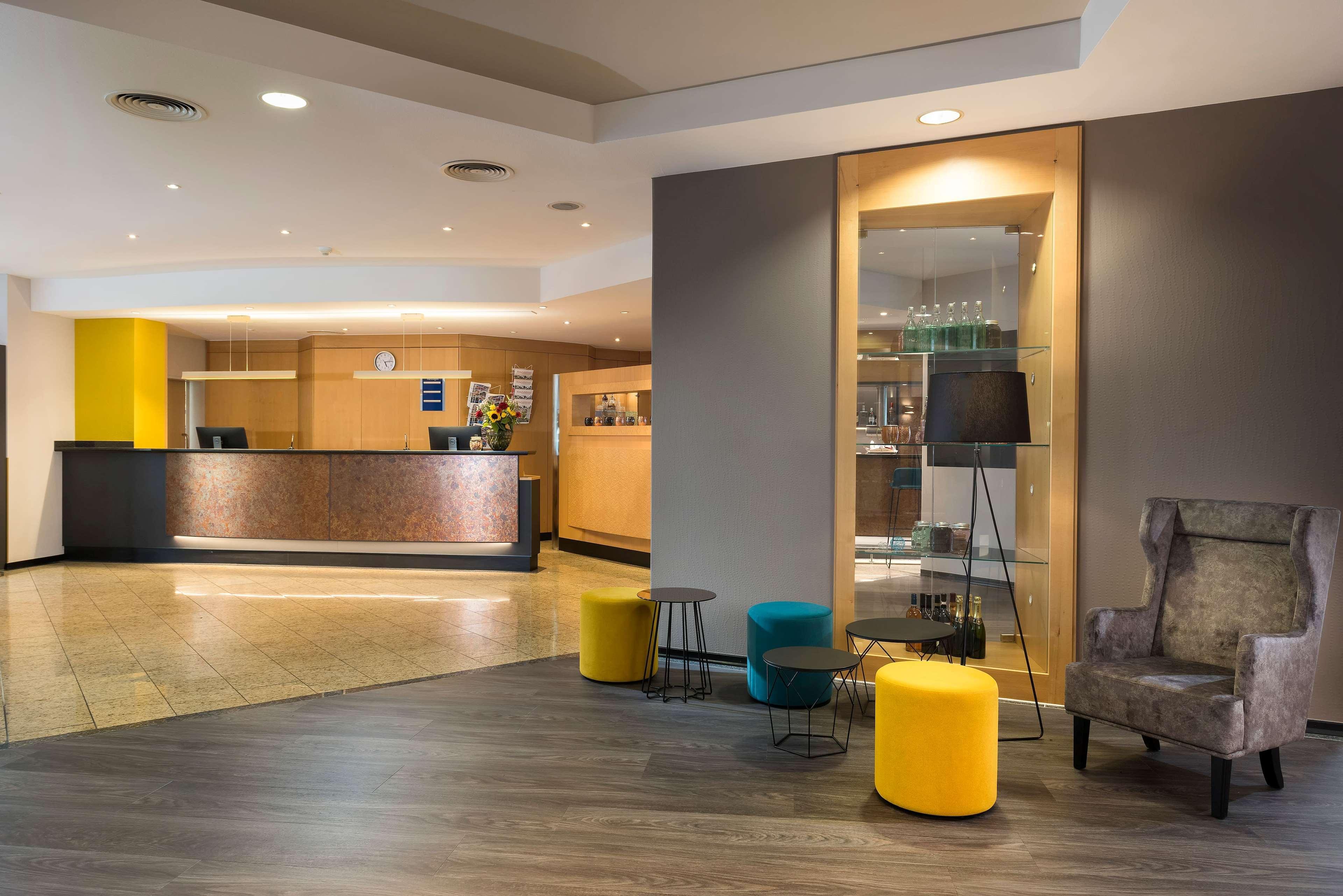 Ramada By Wyndham Hannover Messe لاتزن المظهر الخارجي الصورة