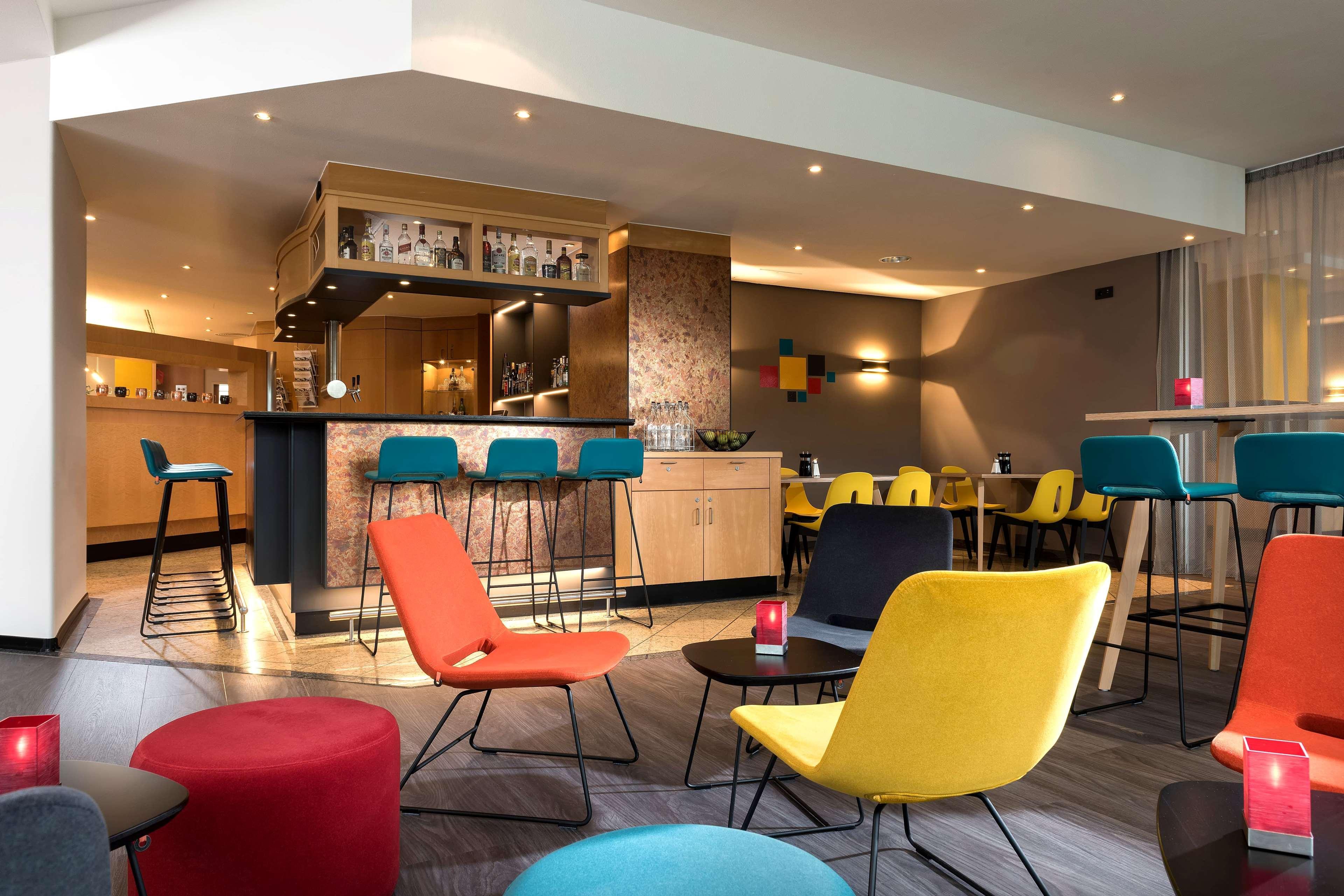 Ramada By Wyndham Hannover Messe لاتزن المظهر الخارجي الصورة